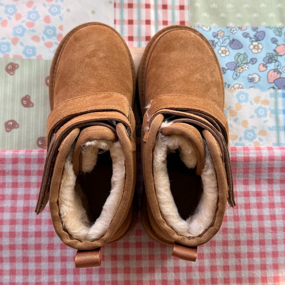UGG Neumel Platform Chukka Boot In The Chestnut Color - Picture 2 of 9